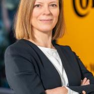 Isabelle Puygrenier, directrice des relations humaines de Continental France. 