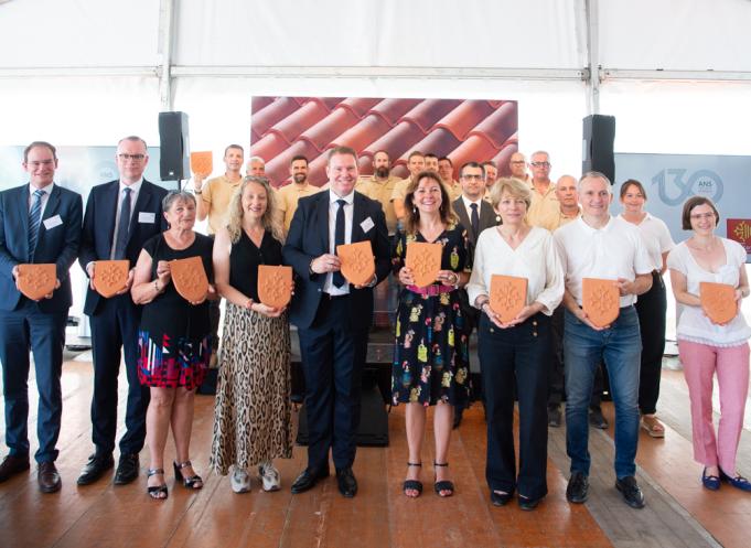 Le site du Ségala s’approvisionne directement en argile depuis une carrière située à moins de deux kilomètres de l’usine, réduisant ainsi son empreinte carbone logistique. (Photo la région Occitanie)