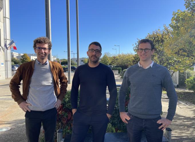 L'équipe de Wheere, à Montpellier (Hérault) : de gauche à droite, Antoine Carrabin (cofondateur et CTO), Pierre-Arnaud Coquelin (co-fondateur et CEO et Stéphane David Grignot (ingénieur système). (Photo : Wheere)