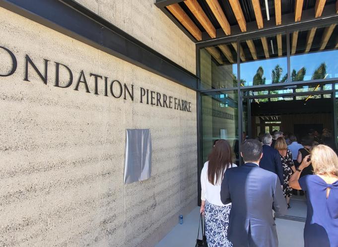 Pierre Fabre a inauguré le nouveau bâtiment de sa Fondation à Lavaur (Tarn), jeudi 20 juillet 2023. (Photo : Anthony Assémat - Entreprises Occitanie)