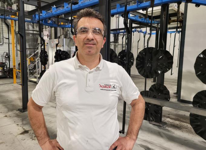 Laurent Pineda, directeur général de Forges de Niaux, à Pamiers (Ariège), ambitionne de produire deux millions de disques en 2024. (Photo : Anthony Assémat - Entreprises Occitanie)