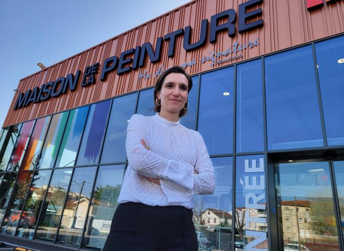 Sonia Paulhe, la gérante de la Maison de la Peinture, est passée par des moments très difficiles après l'expropriation de son magasin. (Photo : Anthony Assémat - Entreprises Occitanie)