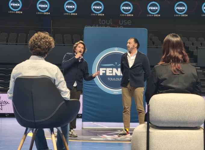 Une dizaine de chefs d'entreprise réputés de Toulouse ont pitché devant 300 étudiants au cours du 1er Talent Talk, comme ici le groupe All For You d'Arnaud Chérubin (à droite). (Photo : Anthony Assémat - Entreprises Occitanie)