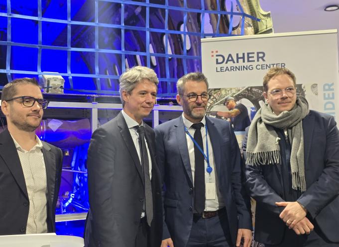 De gauche à droite : Bertrand Kaiser, directeur du Daher Learning Center, Jérôme Leparoux, secrétaire général et directeur des ressources humaines de Daher, et Charles Londeix, directeur des opérations industrielles de la division services industriels Daher et Cédric Eloy, directeur général services industriels de Daher. (Photo Dorian Alinaghi Entreprises Occitanie)