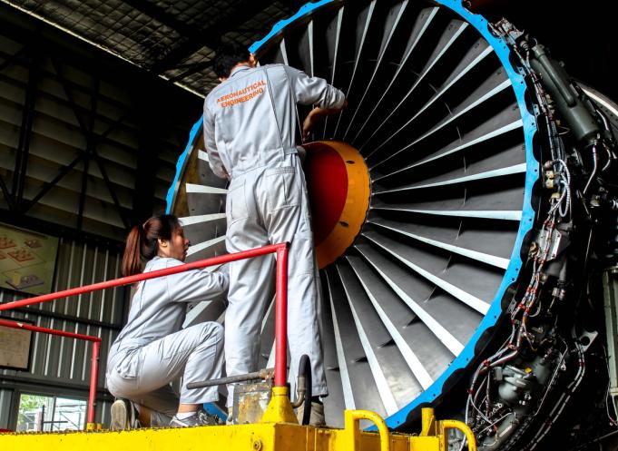 Segula Technologies mise sur la formation et la montée en compétences, avec des parcours dédiés et des perspectives d’évolution au sein d’un groupe présent dans plus de 30 pays, fort de 15 000 collaborateurs. (photo Segula Technologies)