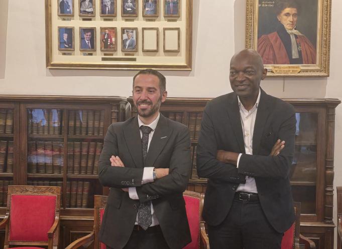 Julien Grobert, directeur de TSM et Hughes Kenfack, président de l'Université Toulouse Capitole. (Photo Dorian Alinaghi Entreprises Occitanie)