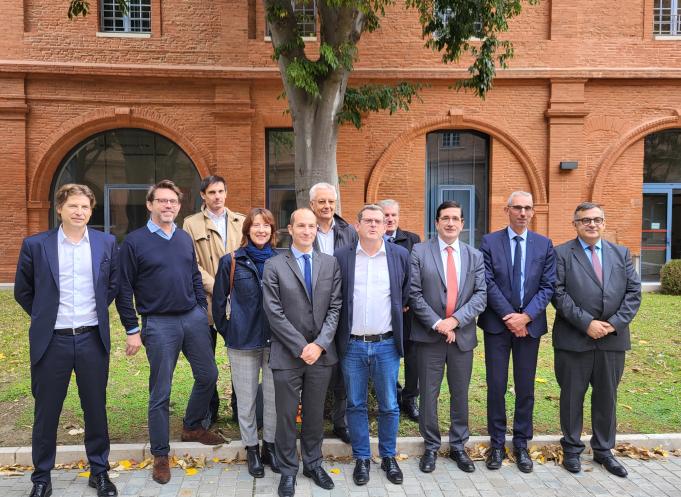 Le tribunal de commerce de Toulouse, l’URSSAF Midi-Pyrénées et la Direction régionale des Finances publiques (DRFiP) d’Occitanie et de la Haute-Garonne ont présenté aux acteurs économiques la situation des entreprises, ainsi que les solutions qui leur sont proposées en cas de difficultés financières. (Photo Dorian Alinaghi)