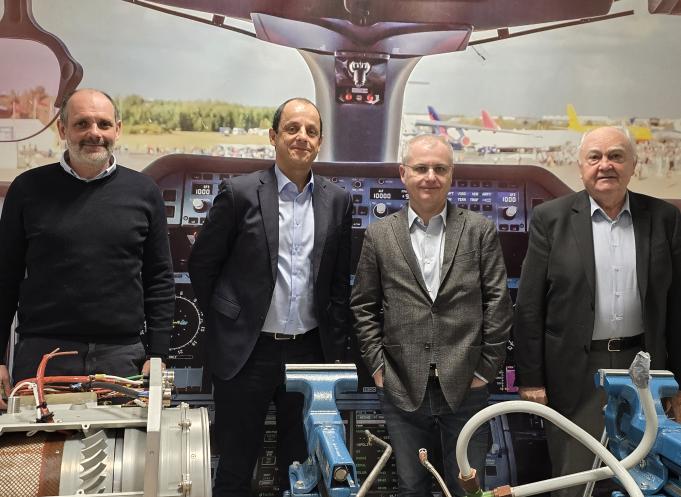 De gauche à droite : Gilles de Raffin, trésorier et président de l’antenne de la Haute-Garonne de l'UIMM Occitanie et président du groupe R-Meca, Xavier Aumont, président de l'antenne du Tarn-et-Garonne de l'UIMM Occitanie et PDG de Archean Technologies, Didier Katzenmayer, président de l'UIMM Occitanie et directeur aux affaires industrielles chez Airbus Operations SAS et Robert Gaiana, président de l'antenne du Lot de l'UIMM Occitanie. (Photo Dorian Alinaghi)