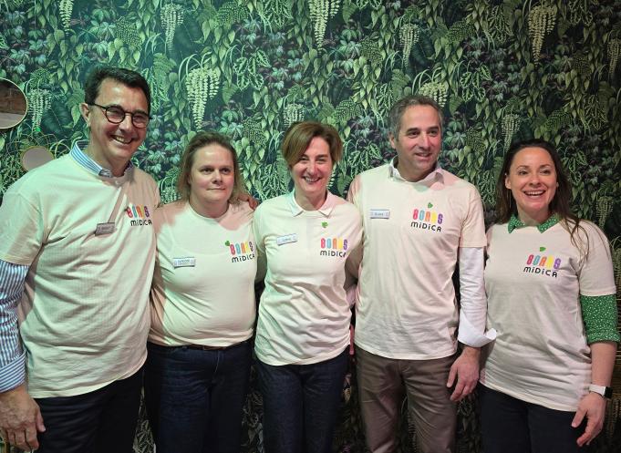 Benoit Barron, directeur général de la branche retail, Clarisse Berthet, directrice du magasin Midica, Sophie Garrigou, directrice générale de Géfiroga, Olivier Garrigou, président de l’entreprise et Rosine Pelletier-Chabot, l'une des co-créatrices de Gigiland. (Photo Dorian Alinaghi)