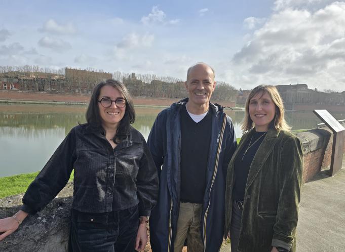 De gauche à droite : Nathalie Perrot, présidente de l’URSCOP Occitanie Pyrénées, Cyril Rocher, le directeur et Sophie Sophie Hemardinquer responsable de la communication chez Les Scop Occitanie Pyrénées. (Photo Dorian Alinaghi)