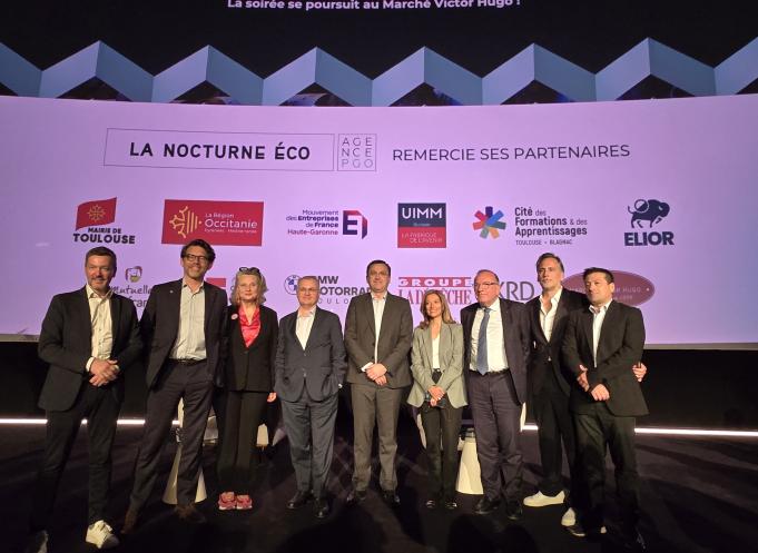 De gauche à droite : Sébastien Matty (GA Smart Building), Pierre-Olivier Nau, (Medef Haute-Garonne),  Florence Bar-Ledieu (CFA Toulouse-Blagnac), Didier Katzenmayer (IUMM Occitanie), Henry Mathon (mutuelle Prévifrance),  Isabelle Patrier (TotalEnergies), Pierre Gattaz (ancien président du Medef national), Pierre Garrigues (agence PGO) et Thomas Fantini (VP Medef Haute-Garonne).