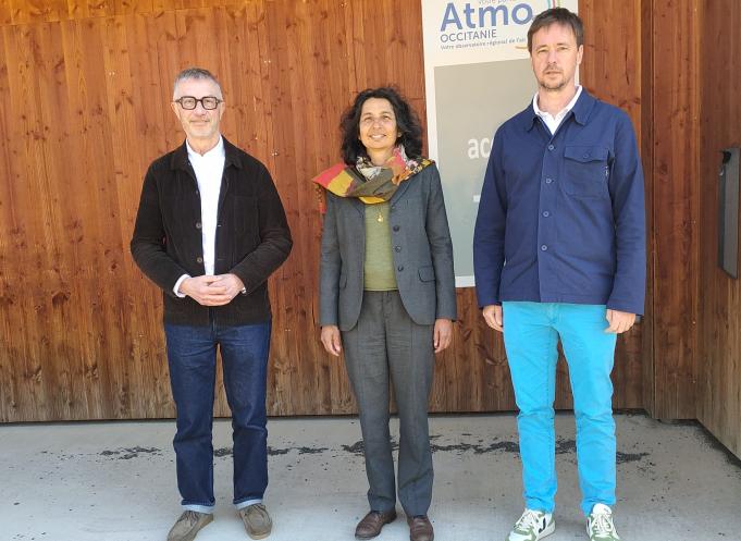 De gauche à droite : Alain Didier, professeur pneumologue et allergologue au CHU de Toulouse, Dominique Tilak, directrice générale d’Atmo Occitanie et Nicolas Delcourt, professeur, biochimiste et toxicologue clinicien au Centre antipoison et de toxicovigilance du CHU de Toulouse. (Photo Atmo Occitanie)