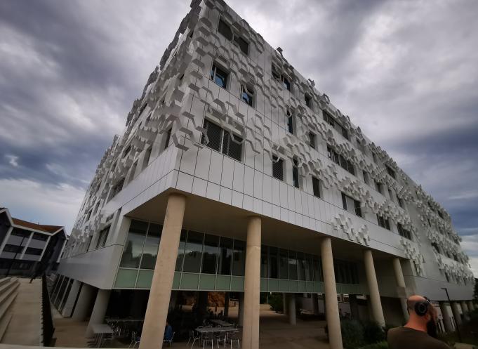 Le bâtiment Balard Recherche a été inauguré à Montpellier (Hérault), mardi 13 juin 2023, ainsi que le laboratoire commun au CNRS et Michelin, HydrogenLab. (Photo : Sylvie Brouillet/JAM pour Entreprises Occitanie)