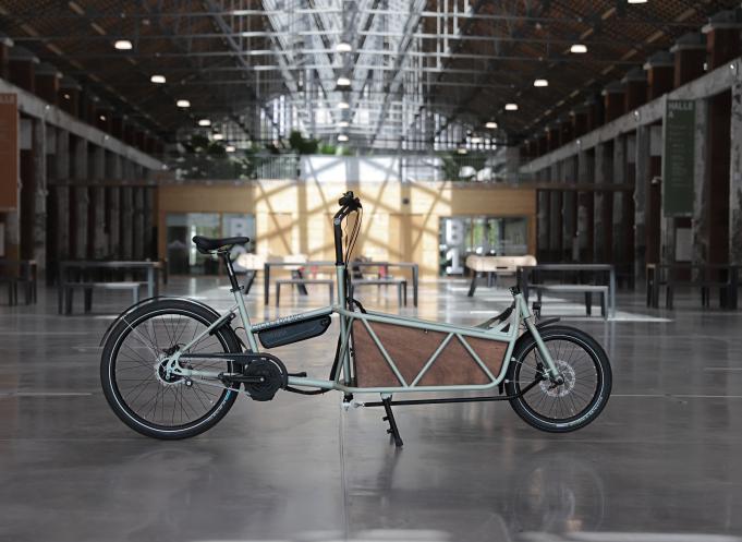 Cycles du Midi annonce le lancement de son premier vélo-cargo biporteur, décliné en version musculaire et électrique. (photo Cycles du Midi) 