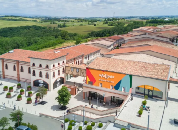 Patron Capital et Mindston Capital annoncent l’acquisition de Nailloux Outlet Village. (Photo Nailloux Outlet Village)
