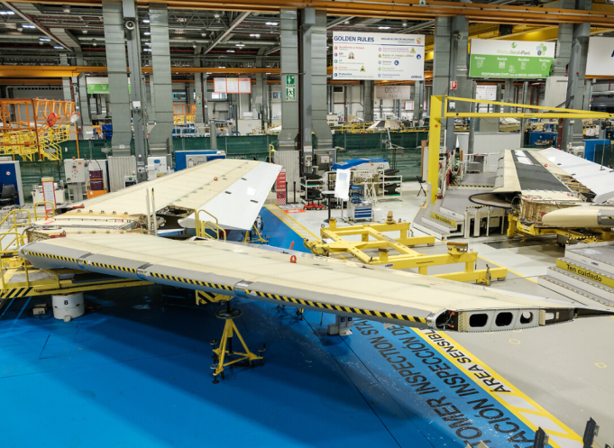 Airbus maintient le cap en 2025 avec 402 commandes nettes et un carnet à 8 754 avions. (Photo Airbus)
