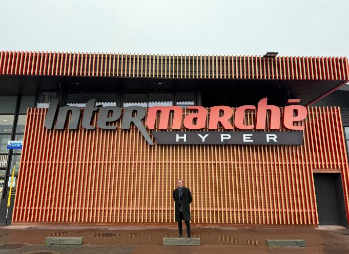 À Balma, l’Intermarché Hyper s’apprête à accueillir le vernissage de “Hyper Humain”, une œuvre monumentale signée David Kassar, à l’initiative de Jean-Baptiste Lacroix. (Photo Intermarché Balma)