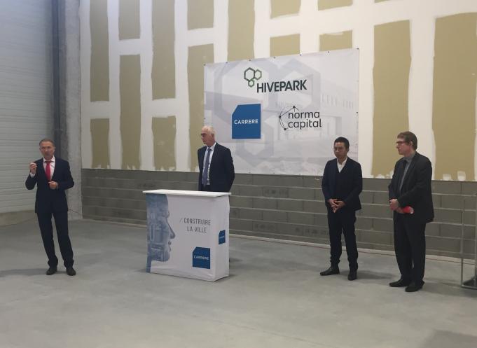 Inauguration des locaux Hivepark à Escalquens : Jean-Luc Tronco, maire d'Escalquens, Olivier Austry, directeur général du pôle immobilier d'entreprise carrere, Wailoung Pathammavong, directeur des investissements de Norma Capital et Jacques Oberti, président du Sicoval. @M.Legendre.