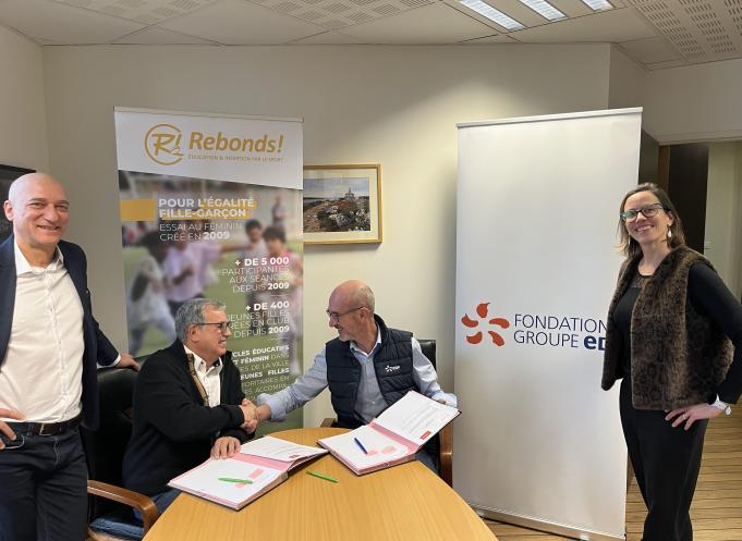 Ce soutien financier de 24 000 euros sur 3 ans, permettra de consolider et de développer les actions du projet sur les territoires, au bénéfice direct de plusieurs centaines de jeunes filles. (Photo Rebonds!)