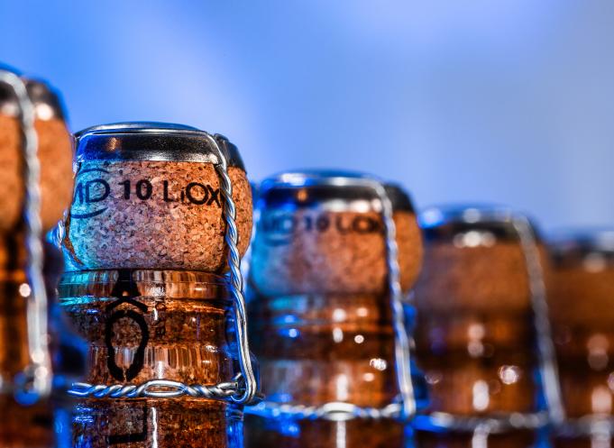 LiOX permet de réduire de moitié l’apport d’oxygène au moment de l’embouteillage. (Photo JC Milhet)