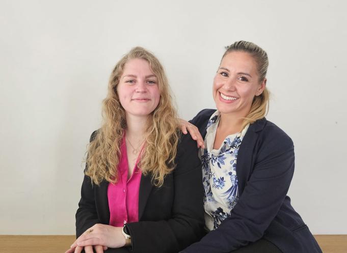 Pauline Noël et Jennifer Riado Abad, fondatrice de Le Guardian. (Photo Le Guardian)