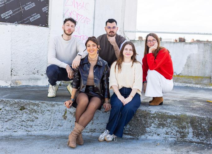 De gauche à droite : Jean Ciapa, Virginie Delrieu, Ugo de Luca, , Estelle Laville et Laëtitia Ruault-Durand. (Photo Polpoz)