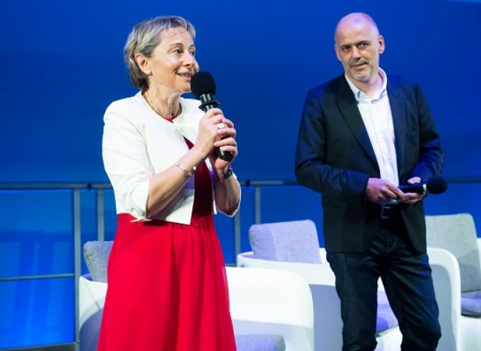 Catherine Lambert et Christian Bec lors de  l' Assemblée Générale du club Galaxie, le vendredi 2 juillet.