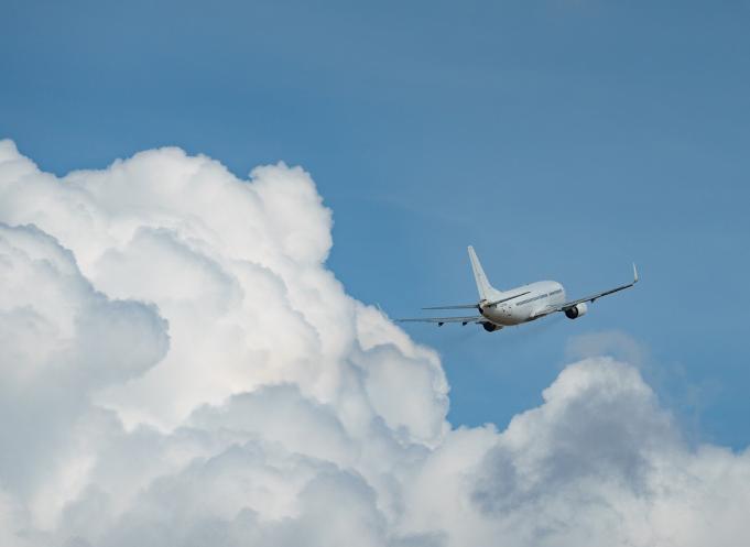 Basé à Toulouse, OpenAirlines associe des technologies avancées d'IA et une expertise reconnue de l'aviation pour offrir SkyBreathe®, un logiciel d’éco-pilotage adopté par plus de 70 compagnies aériennes dans le monde, parmi lesquelles UPS, Atlas Air, easyJet, DHL, Norwegian, Air France, IndiGo, et Korean Air. (Photo d'illustration : Pixabay)
