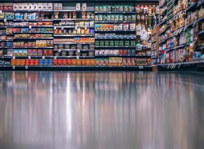 La vente de produits alimentaires a baissé de -6,4 % en novembre.