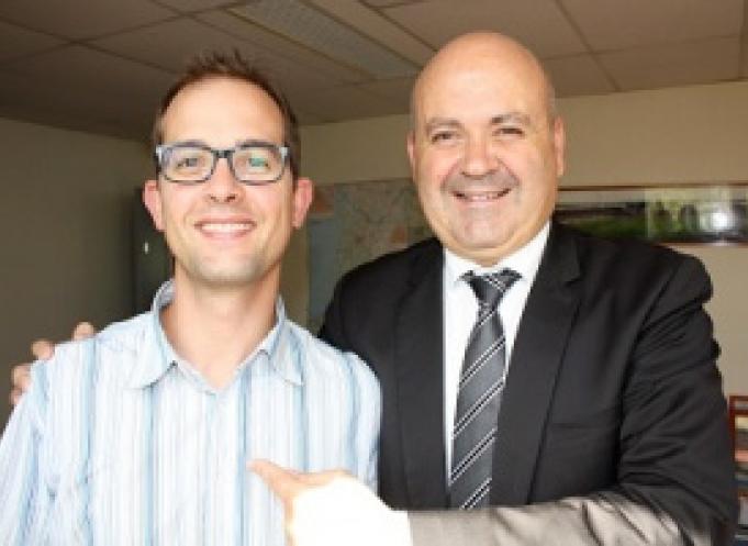 Laurent Rodat, responsable innovationet Jean-François Rezeau, DG Midi-Pyrénées Atlantique, Veolia Activité recyclage valorisation des déchets.