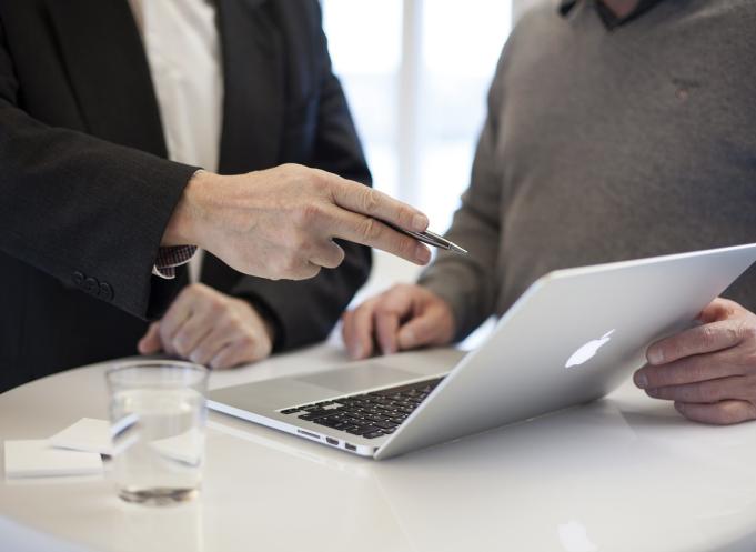 Le Groupe CF (Compagnie Fiduciaire) s'est 25 cabinets en France et 1200 collaborateurs au service des professionnels. (Photo Pixabay)