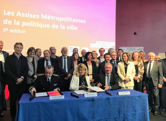Le Contrat de ville 2024-2030 de Toulouse Métropole a été signé par 52 acteurs, notamment le Medef de Haute-Garonne. (Photo : Anthony Assémat - Entreprises Occitanie)