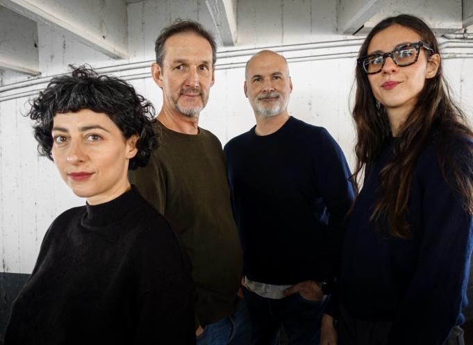 De gauche à droite: Teiko Mgaloblishvili, fondatrice/directrice des stratégies,  Pierre-Yves Demarcq, fondateur/directeur de création, Cédric Morvan, fondateur/directeur artistique et Coralie Duprat, directrice conseil & stratégie globale. (Photo Sang Neuf) 