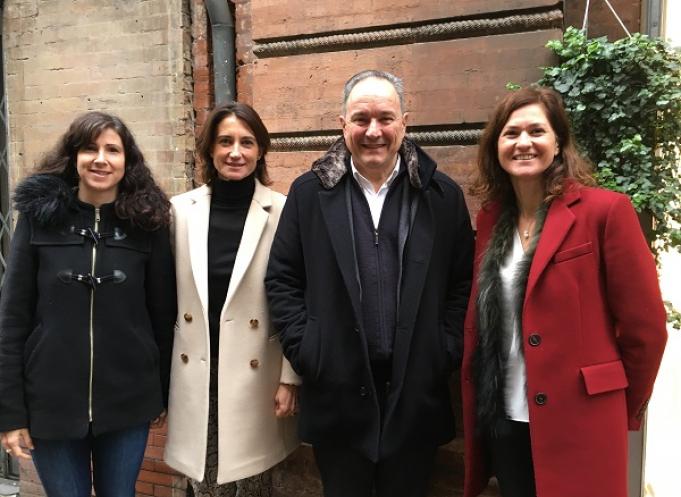 Les permanents du Réseau Entreprendre avec Jean-François Battesti, président de l'association.