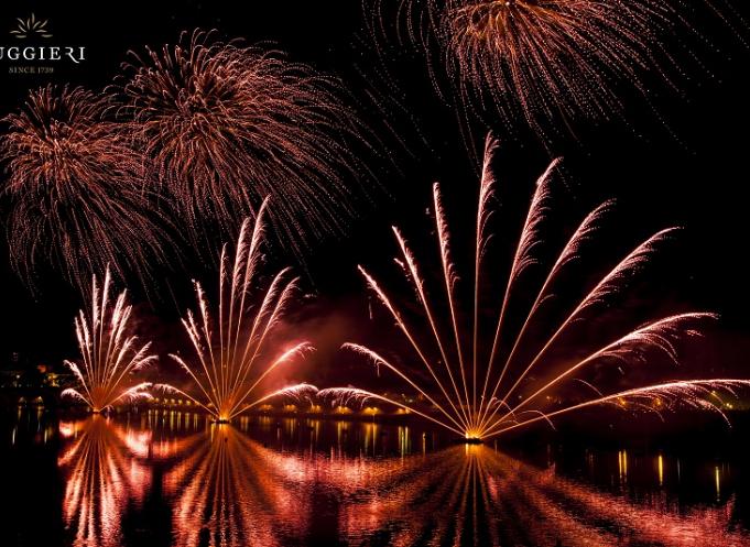 Spectacle pyrotechnique à la Prairie des filtres à Toulouse