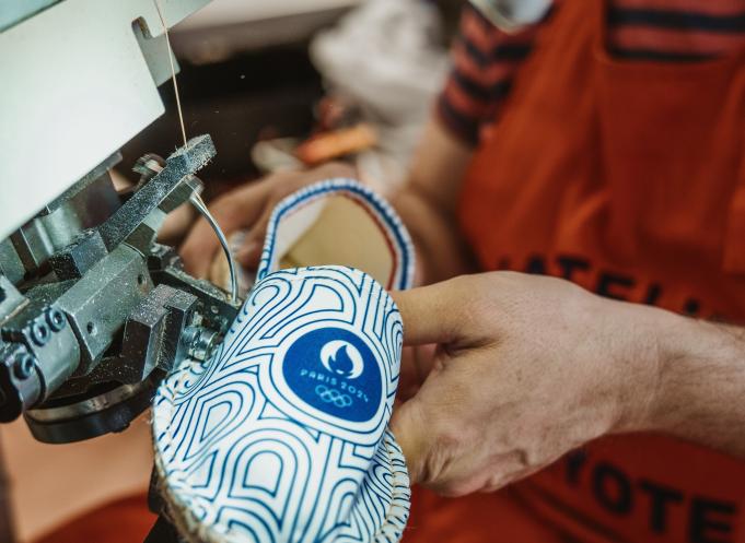 L'entreprise catalane Payote fabrique une dizaine de modèles d'espadrilles à l'occasion des Jeux Olympiques et Paralympiques de Paris 2024. (Photo : Payote)