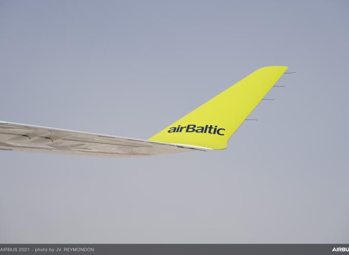 En juillet 2024, Airbus avait enregistré plus de 900 commandes pour l'A220, émanant de 30 clients différents, dont environ 350 ont déjà été livrés. (Photo : Airbus)