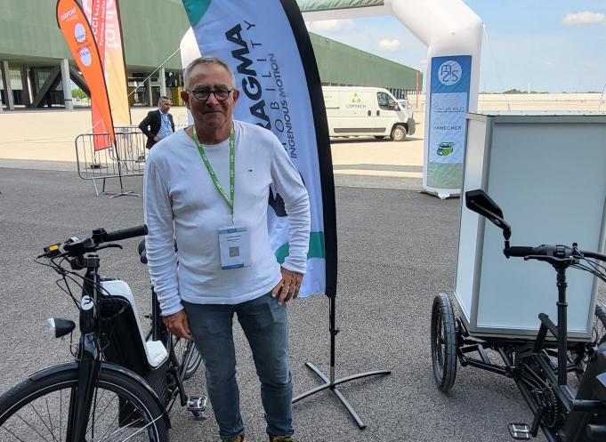 Jean-Claude Escriva, de Pragma Industries, annonce un déploiement progressif en Occitanie de bornes de recharge à hydrogène pour les vélos. (Photo : Anthony Assémat - Entreprises Occitanie)