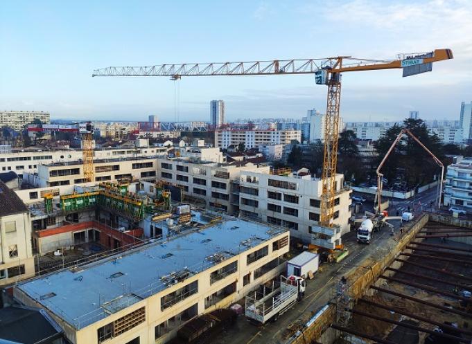 Les grues de Stibat s'étendent vers les chantiers bordelais (projet en cours quartier Tivoli).