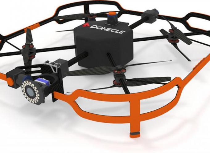 Donecle fabrique des drones et  conçoit des systèmes d'inspection.