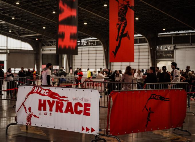 À Toulouse, un dossard à l’Hyrace représente trois jours de formation pour un élève de l’École Tremplins du Sport. (Photo Sarah Navarro)