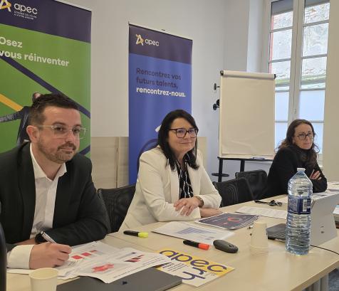 De gauche à droite: Johann Bedel, président du CPR Apec Occitanie, Cyrille Longuépée, déléguée régionale Occitanie et Corinne Saurat, consultante relations entreprises à l'Apec Occitanie. (Photo Dorian Alinaghi Entreprises Occitanie)