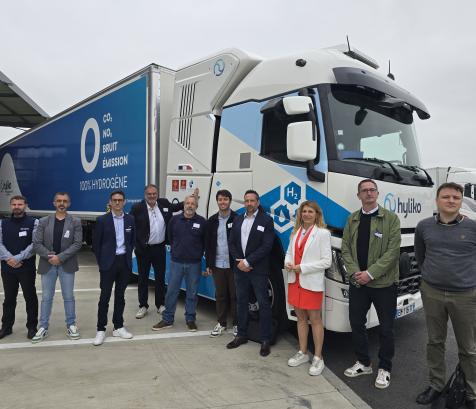 Qair et le groupe Jimenez ont choisi de confronter l’hydrogène au réel, avec la présentation et la démonstration d’un camion 44 tonnes pensé pour répondre aux exigences du terrain. (Photo Dorian Alinaghi)