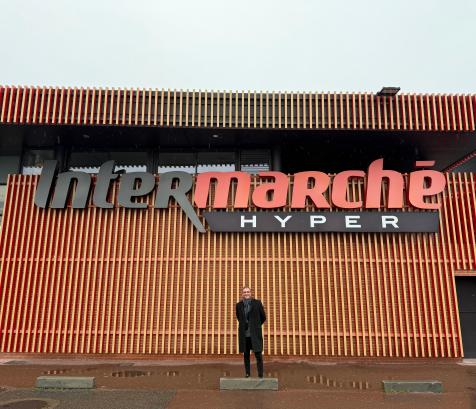 À Balma, l’Intermarché Hyper s’apprête à accueillir le vernissage de “Hyper Humain”, une œuvre monumentale signée David Kassar, à l’initiative de Jean-Baptiste Lacroix. (Photo Intermarché Balma)