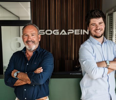 Lucas Capdevila (à droite) succède à son père Pascal à la tête de cette PME du second œuvre, qui compte 65 salariés et réalise 17 millions d’euros de chiffre d’affaires. (Photo Sogepeint)