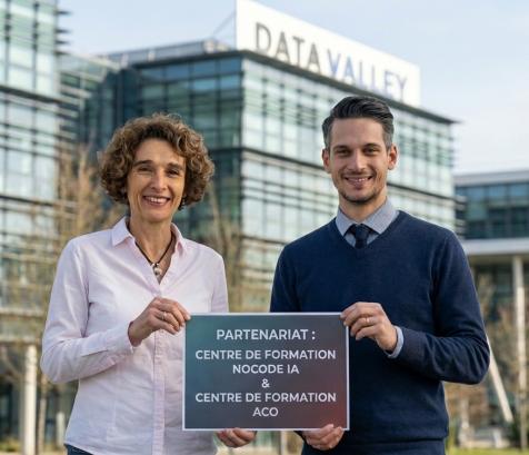 De gauche à droite : Nathalie Raynaud, directrice de l’Académie Cyber Occitanie et Charles Meurin, fondateur NoCode IA. (Photo AN21)