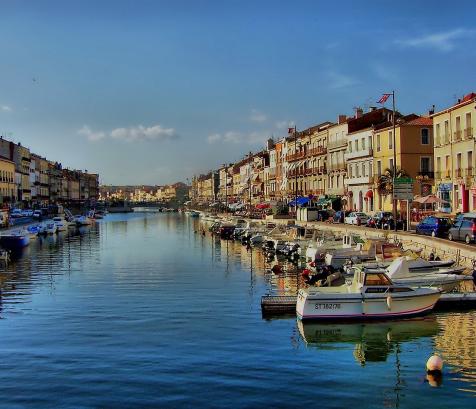 Derrière ce projet, c’est aussi l’avenir d’une infrastructure stratégique qui se joue. Le canal contribue au transport fluvial, au tourisme, à la protection contre les crues et au transfert d’eau douce vers la Camargue gardoise. (Photo Pixabay)