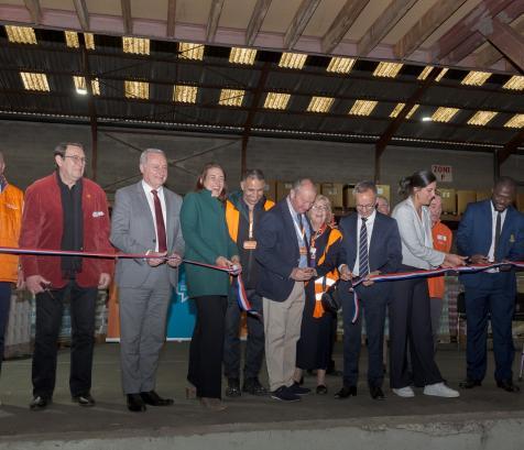Avec 7 000 m² d’entrepôts et 400 m² de bureaux, ce nouvel outil doit permettre à terme de regrouper l’ensemble de ses activités, tout en confortant son rôle de plateforme régionale pour l’Occitanie. (Photo La Banque Alimentaire)