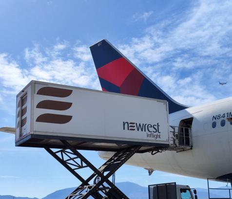 Le groupe toulousain Newrest renforce son partenariat avec @SAS - Scandinavian Airlines pour assurer la restauration des vols au départ de la Suède, du Danemark et de la Norvège. (Photo Newrest)