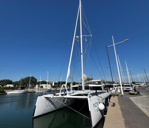 À Canet-en-Roussillon, Windelo poursuit le développement de ses catamarans de grande croisière éco-conçus. L’extension du chantier naval doit permettre à l’entreprise de doubler sa capacité de production et d’accompagner la création de 56 emplois qualifiés dans les Pyrénées-Orientales. (Photo TotalEnergies)